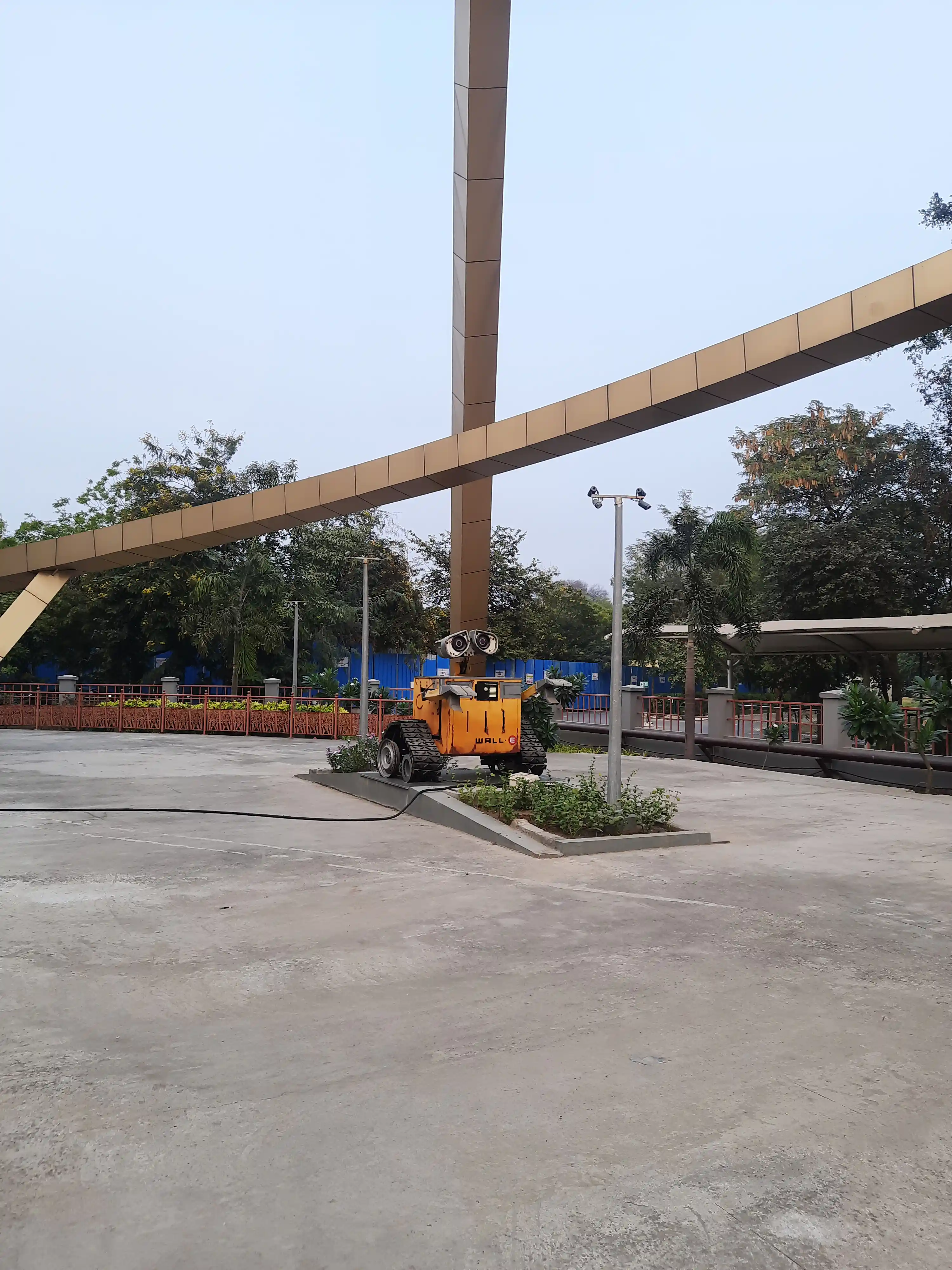 Wall-E somewhere in Gujarat.